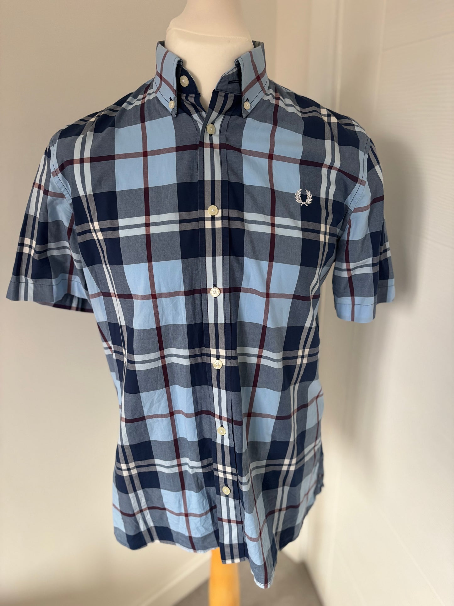 Fred Perry Short Sleeve Shirt - Large