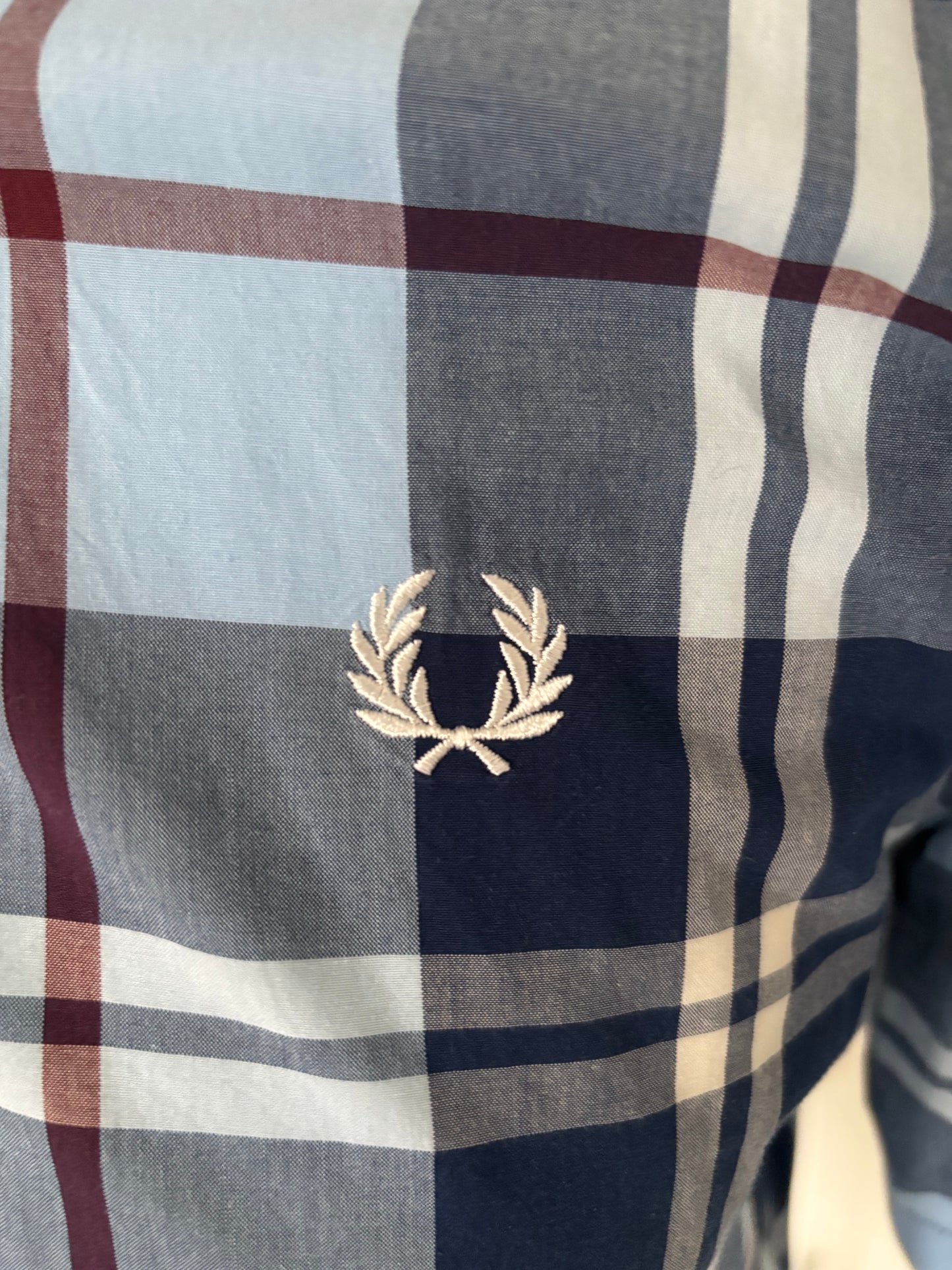 Fred Perry Short Sleeve Shirt - Large