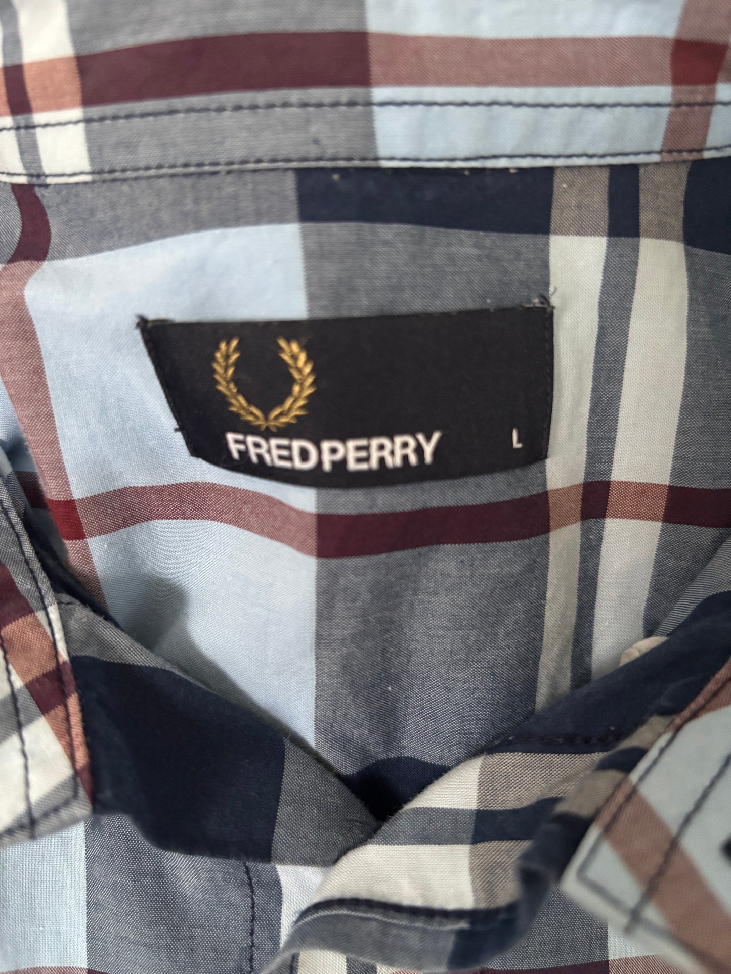 Fred Perry Short Sleeve Shirt - Large