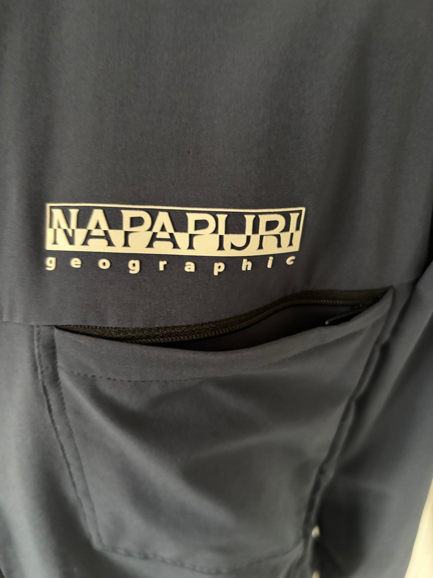 NAPAPIJRI Jacket - M/L